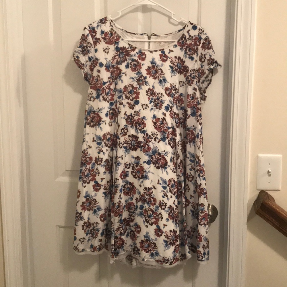 Old navy floral dress.